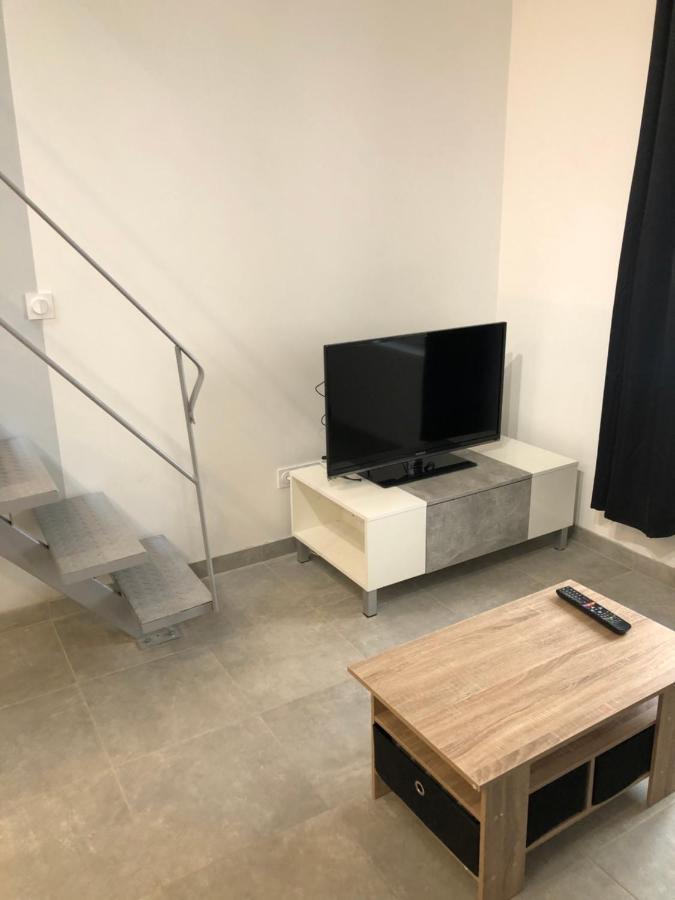 Appartement En Centre Ville Hyères Buitenkant foto